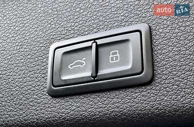 Внедорожник / Кроссовер Audi e-tron 2019 в 