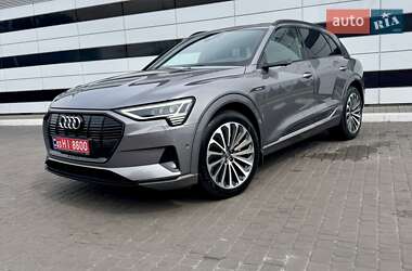 Позашляховик / Кросовер Audi e-tron 2020 в Рівному