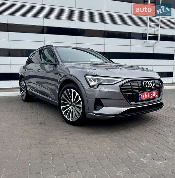 Позашляховик / Кросовер Audi e-tron 2020 в Рівному