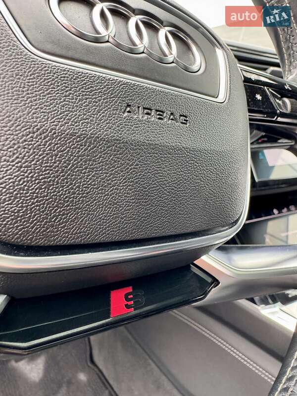 Позашляховик / Кросовер Audi e-tron 2020 в Рівному