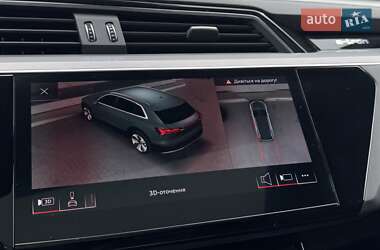Внедорожник / Кроссовер Audi e-tron 2020 в 