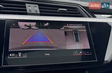 Внедорожник / Кроссовер Audi e-tron 2020 в 
