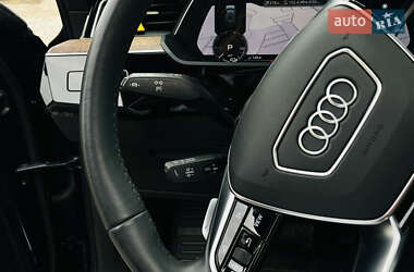 Внедорожник / Кроссовер Audi e-tron 2021 в 