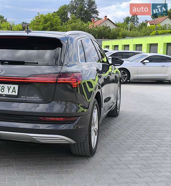 Внедорожник / Кроссовер Audi e-tron 2019 в Каменец-Подольском