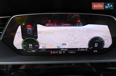 Позашляховик / Кросовер Audi e-tron 2019 в 
