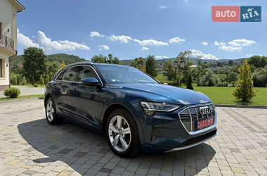 Внедорожник / Кроссовер Audi e-tron 2019 в 