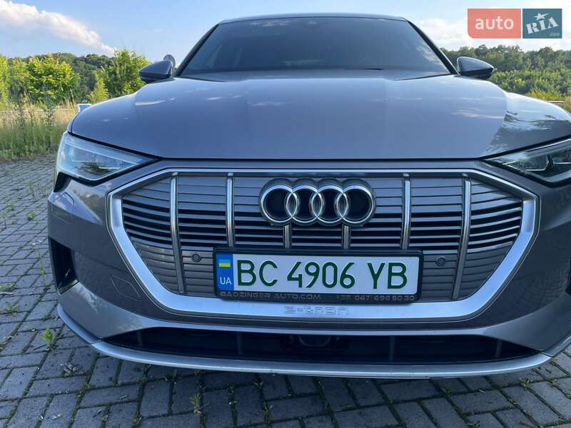 Внедорожник / Кроссовер Audi e-tron 2019 в Львове