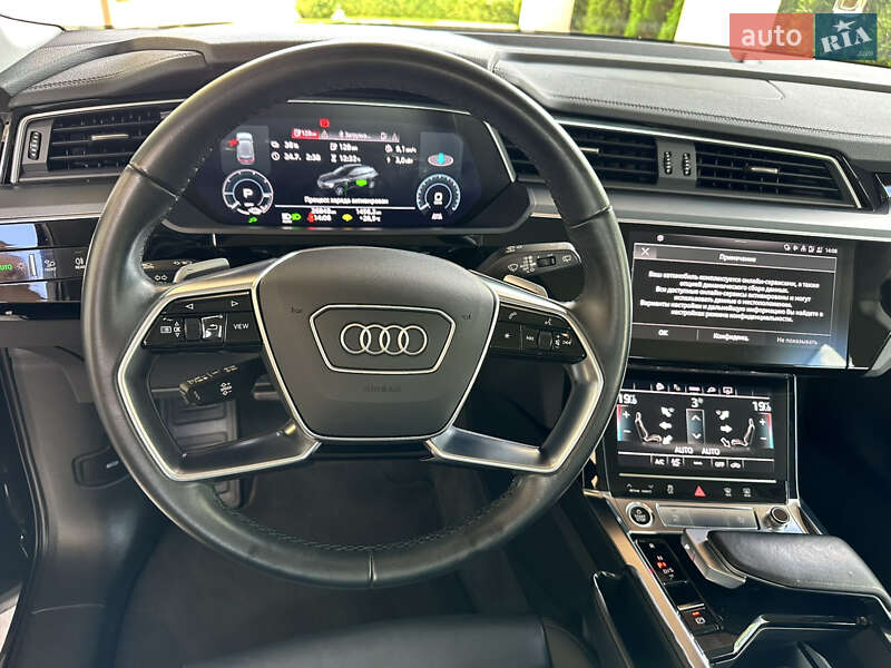 Внедорожник / Кроссовер Audi e-tron 2023 в Киеве