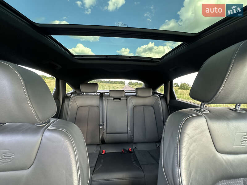 Внедорожник / Кроссовер Audi e-tron 2022 в Киеве