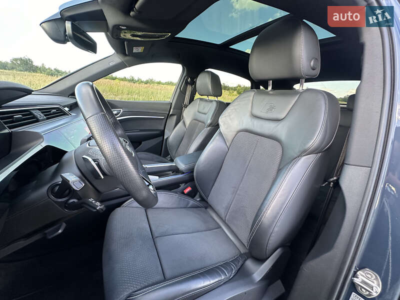 Внедорожник / Кроссовер Audi e-tron 2022 в Киеве
