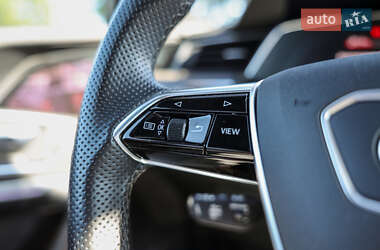 Внедорожник / Кроссовер Audi e-tron 2022 в 