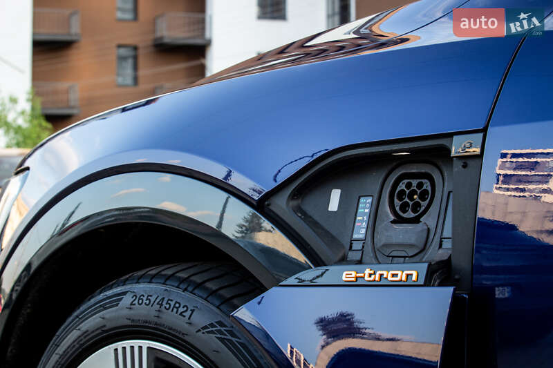 Внедорожник / Кроссовер Audi e-tron 2020 в Львове