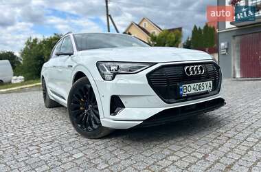 Внедорожник / Кроссовер Audi e-tron 2019 в 