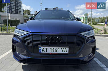 Внедорожник / Кроссовер Audi e-tron 2019 в 