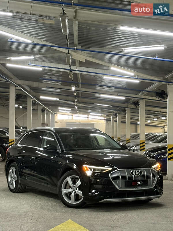 Позашляховик / Кросовер Audi e-tron 2019 в Одесі