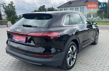 Внедорожник / Кроссовер Audi e-tron 2019 в 