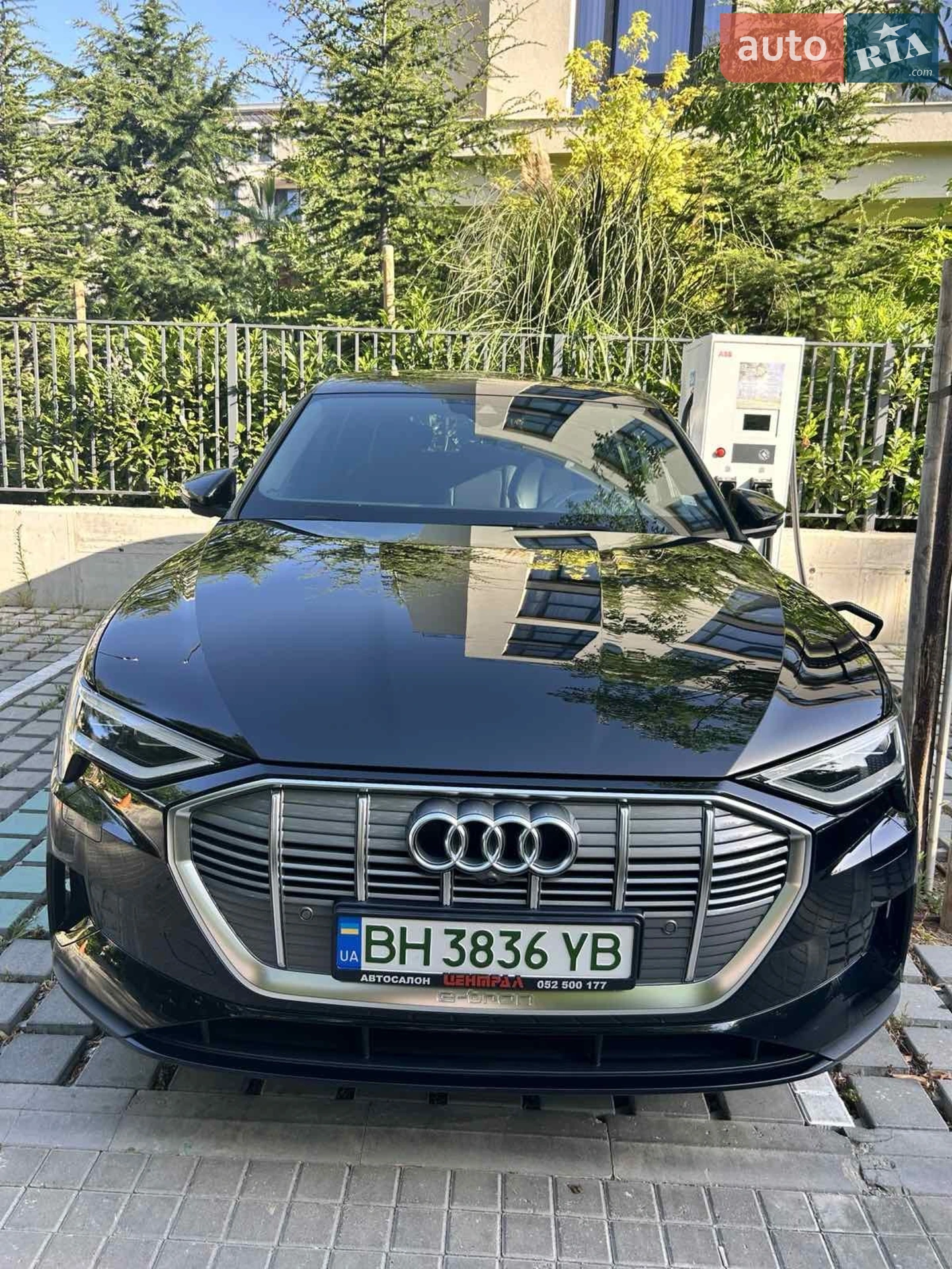 2021 Audi e-tron - мініатюра 6
