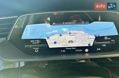Позашляховик / Кросовер Audi e-tron 2021 в 