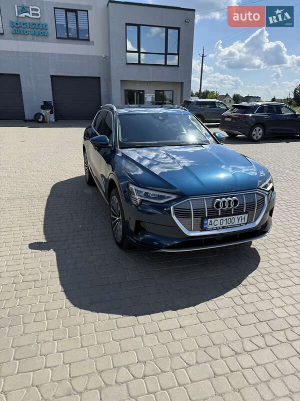 Внедорожник / Кроссовер Audi e-tron 2019 в Луцке