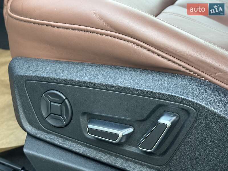Внедорожник / Кроссовер Audi e-tron 2020 в Днепре