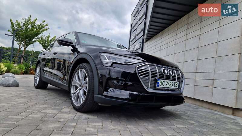 Позашляховик / Кросовер Audi e-tron 2020 в Луцьку