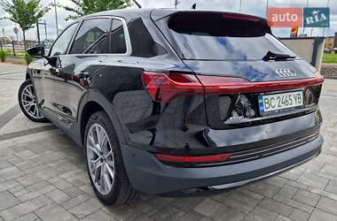 Внедорожник / Кроссовер Audi e-tron 2020 в 