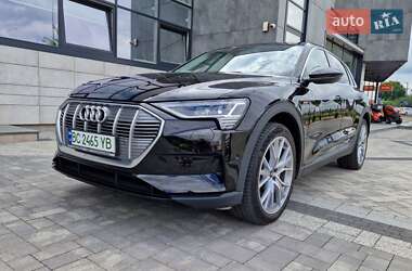 Внедорожник / Кроссовер Audi e-tron 2020 в 