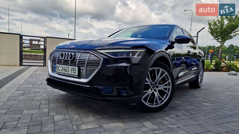 Позашляховик / Кросовер Audi e-tron 2020 в Луцьку