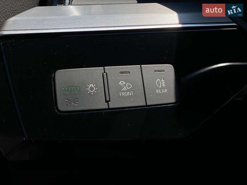 Внедорожник / Кроссовер Audi e-tron 2021 в Киеве