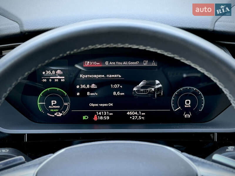 Позашляховик / Кросовер Audi e-tron 2022 в Луцьку
