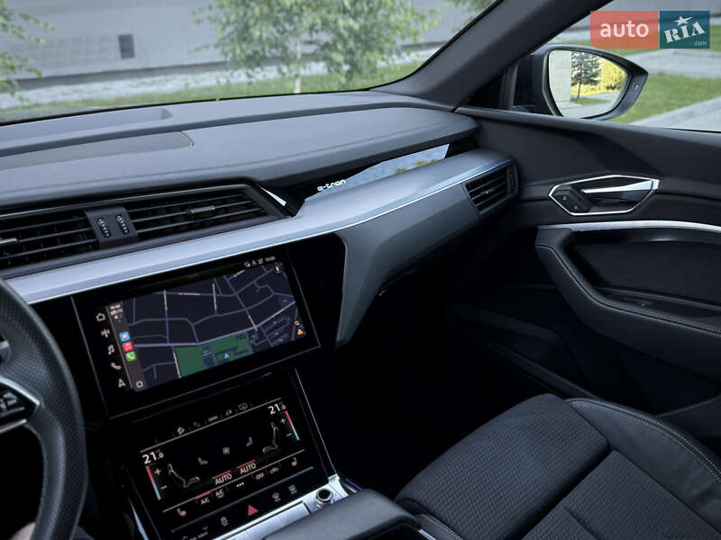Внедорожник / Кроссовер Audi e-tron 2022 в Луцке