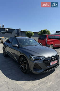 Внедорожник / Кроссовер Audi e-tron 2022 в Луцке