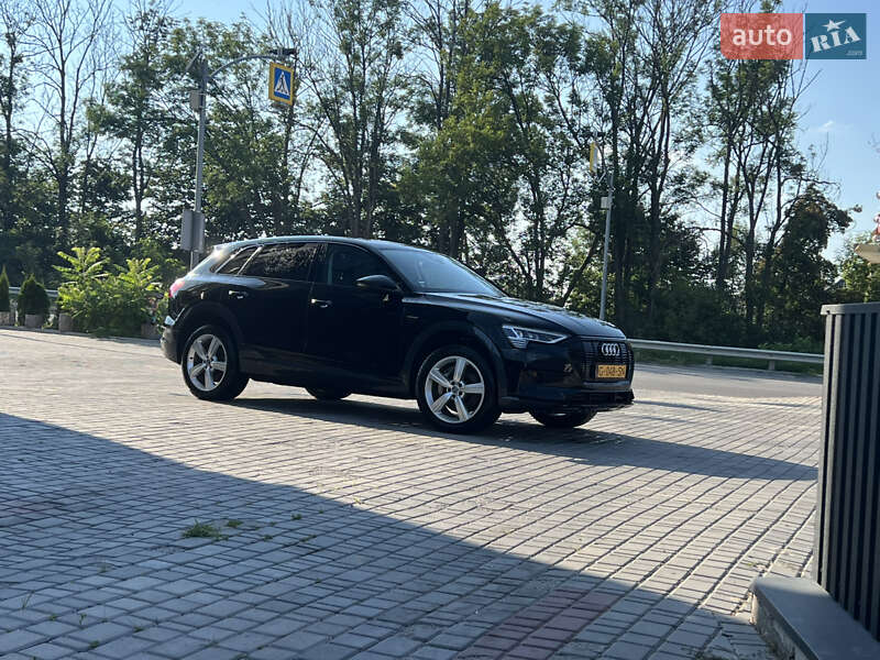 Внедорожник / Кроссовер Audi e-tron 2019 в Виннице