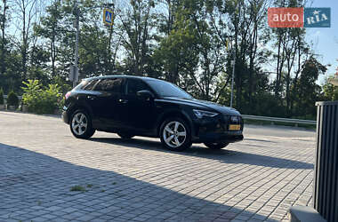 Внедорожник / Кроссовер Audi e-tron 2019 в 