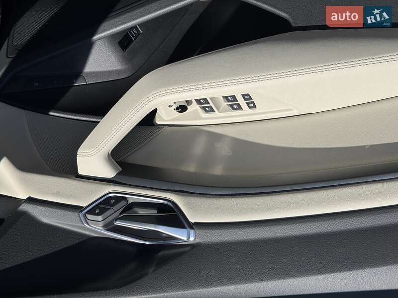 Позашляховик / Кросовер Audi e-tron 2019 в Чернівцях