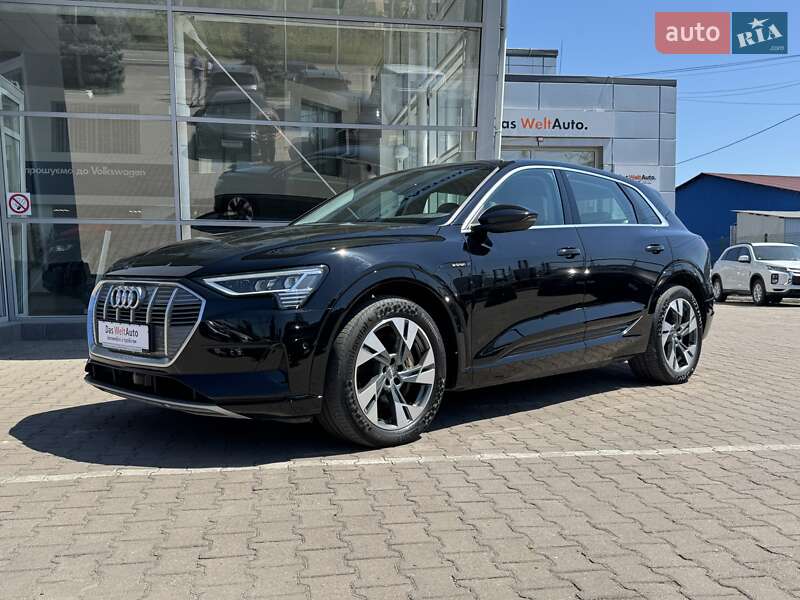 Позашляховик / Кросовер Audi e-tron 2019 в Чернівцях