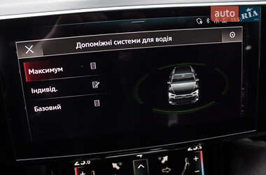 Внедорожник / Кроссовер Audi e-tron 2021 в 