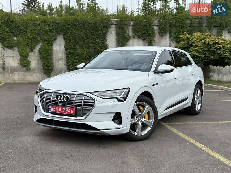 Внедорожник / Кроссовер Audi e-tron 2021 в Ровно
