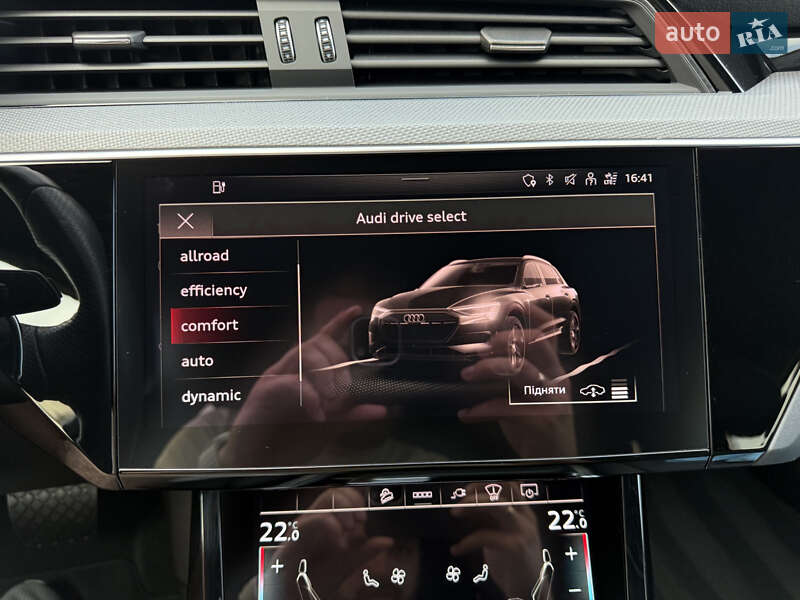Внедорожник / Кроссовер Audi e-tron 2022 в Мукачево