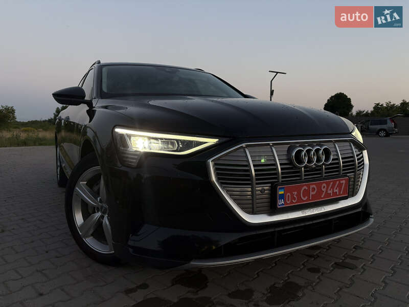 Позашляховик / Кросовер Audi e-tron 2019 в Радехові