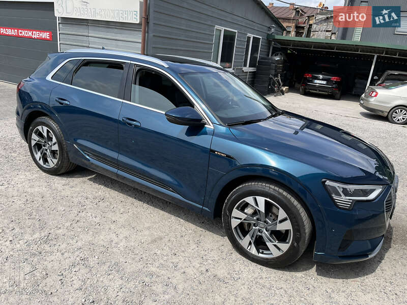 Внедорожник / Кроссовер Audi e-tron 2020 в Днепре