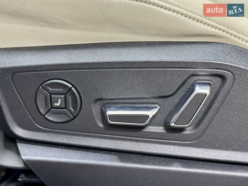 Внедорожник / Кроссовер Audi e-tron 2019 в Киеве