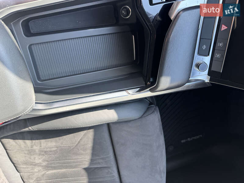 Внедорожник / Кроссовер Audi e-tron 2019 в Тернополе