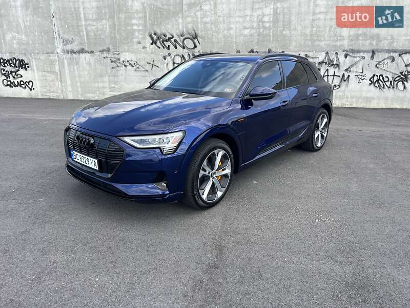 Audi e-tron 2021