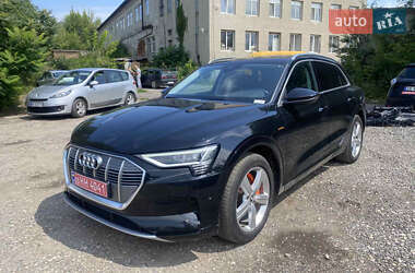 Внедорожник / Кроссовер Audi e-tron 2019 в 