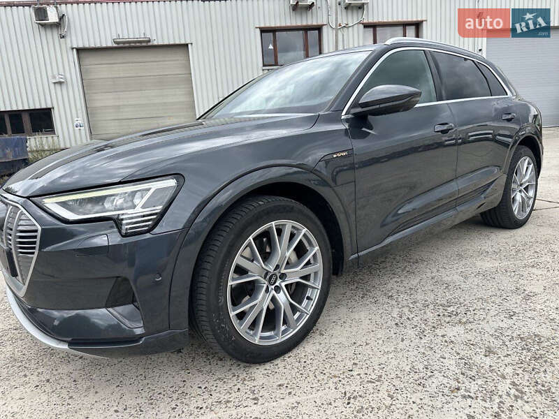 Audi e-tron 2020
