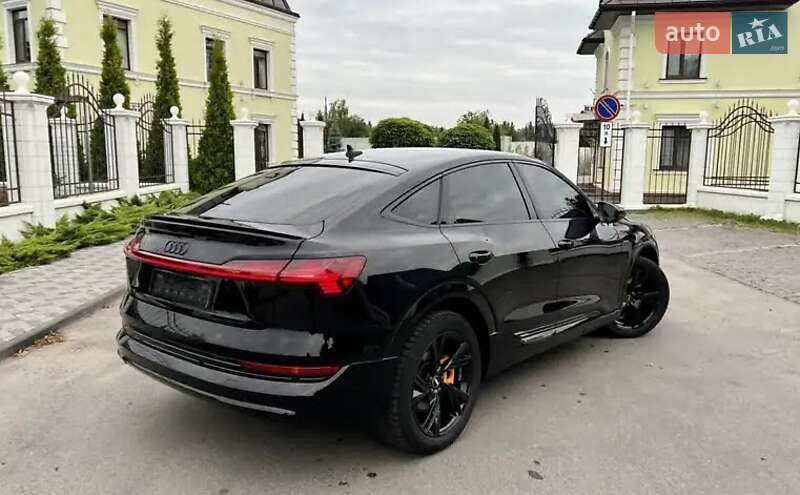Внедорожник / Кроссовер Audi e-tron 2020 в Тернополе