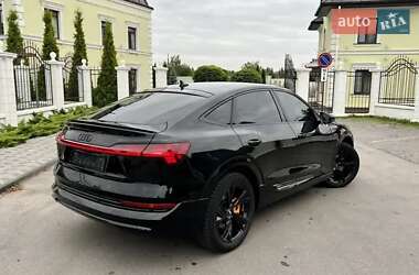 Позашляховик / Кросовер Audi e-tron 2020 в 