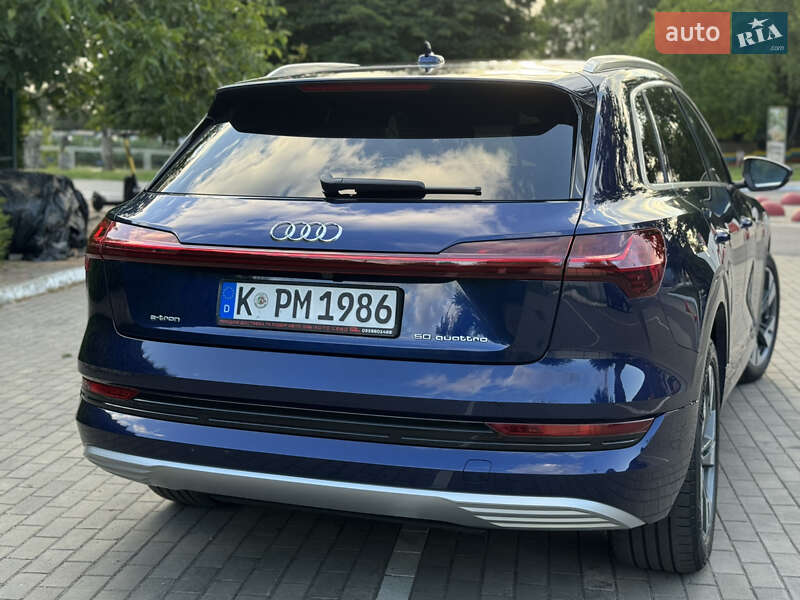 Внедорожник / Кроссовер Audi e-tron 2020 в Луцке