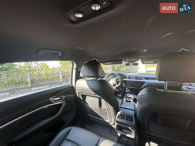 Позашляховик / Кросовер Audi e-tron 2019 в Івано-Франківську